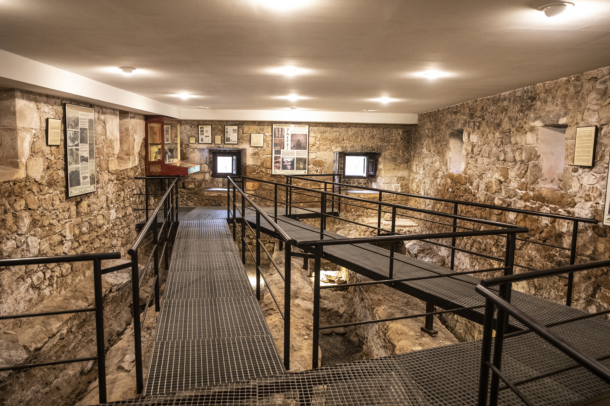 Restos arqueológicos prerrománicos del Parador de Cangas de Onís